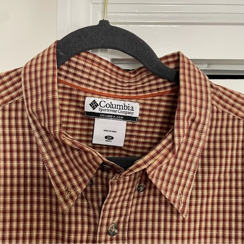 Columbia Long Sleeved Button Down Shirt Burgundy Tan Plaid Size XXL